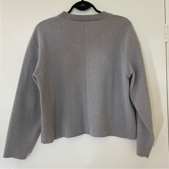 Zara Soft Gray Crew Neck Sweater with Ribbed Neckline - Picture 2 of 7